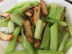 -天龙宝严素食馆(大兴善寺店)