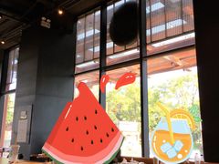 大堂-星巴克(西安曲江银泰店)