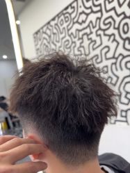 点击看大图 -3am hair salon烫发染发接发