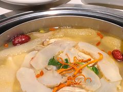 -凤膳轩·天麻土鸡汤滋补火锅(大明宫西店)