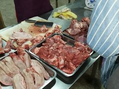 -标记美食新鲜猪杂(兴南大道店)