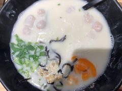 -渔米丰·广府鱼汤米线(光明广场店)