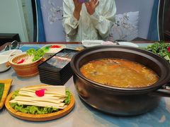 -慢丽江·云南野生菌土鸡锅(付家庄店)