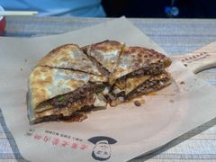 -老舅老蒙肉饼非遗店(一店)