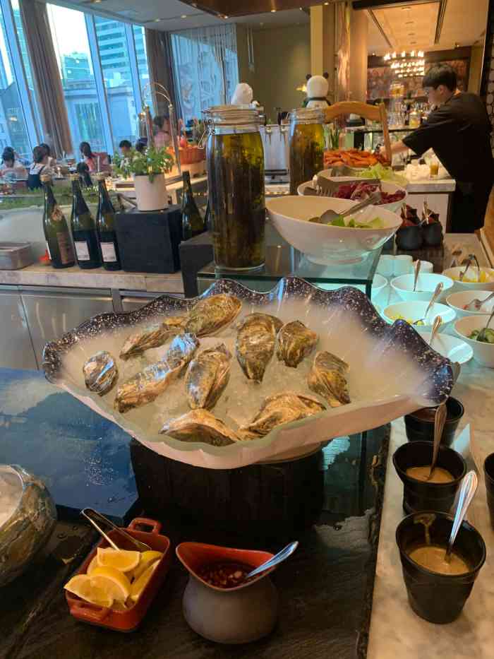 成都瑞吉酒店秀餐厅海鲜自助social