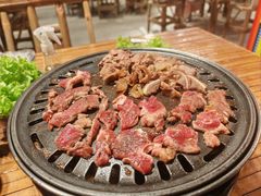 -王奋斗贵州酸汤牛肉火锅