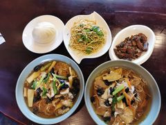 -重元寺香积厨素斋馆