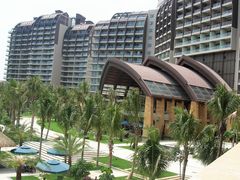 -三亚湾海居铂尔曼度假酒店