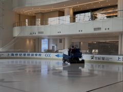 -世纪星滑冰俱乐部(万象城店)