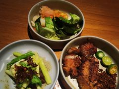 厚切傣式猪五花与奶油生菜-SHAN山(前滩太古里店)