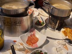 -领鲜活海鲜榴莲自助火锅(东门店)