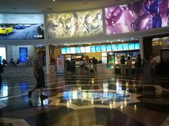 -SFC上影影城(南京新城市广场店)