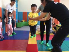 -侎宝运动成长中心(嘉定大融城店)