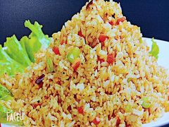 -张记老街里海鲜美食城(劈柴院店)