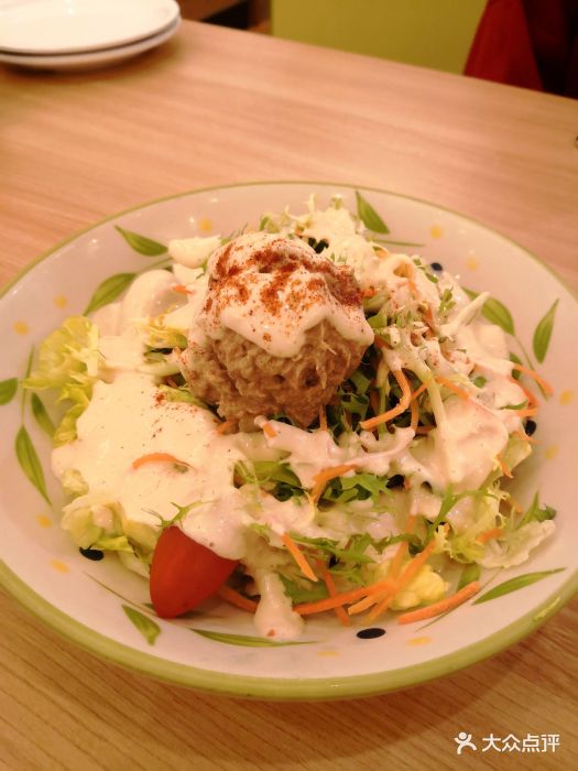 萨莉亚意式餐厅(恒宝广场店)吞拿鱼沙拉图片