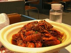 -肥肥虾庄·金牌油焖大虾(汉街SKP店)