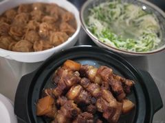 红烧肉时蔬套饭-老味茶屋(川沙老街店)