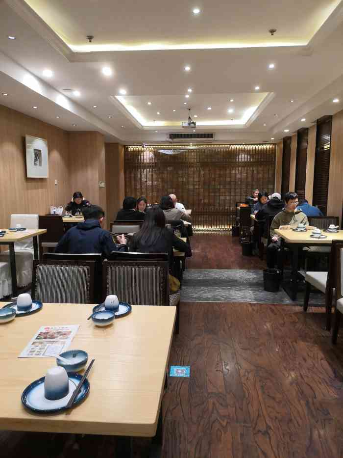 锡和无锡菜(梁溪店)-"家门外新开的,今天和爸妈一起来试试,没想.