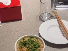 -海底捞火锅(金山百联店)