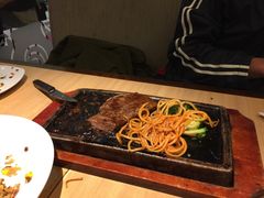 -必胜客(吾悦国际广场店)