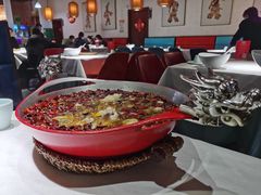 招牌水煮三峡鱼-雲蜀龙阁·金牌水煮鱼(方庄店)