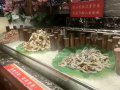 -釜御山海鲜烤肉火锅自助(新城市中心店)
