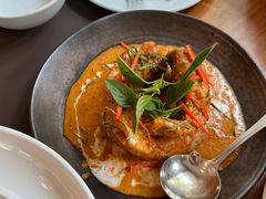 -Chom Cafe and Restaurant