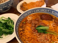 -沪西老弄堂面馆(定西路店)