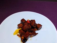 鸡枞菌黑椒汁牛肉粒-于塗·文化餐厅(棕榈店)