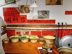-柳州肥姨妈大骨螺蛳粉(双阳路店)