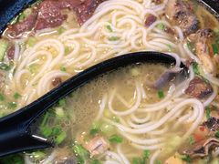 -沈记土鸡米线(七星街品牌中心店)