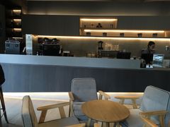 大堂-瑞幸咖啡(怡富广场店)