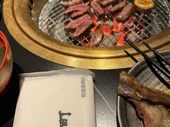 -山川小町·极番烧肉(新地假日广场店)