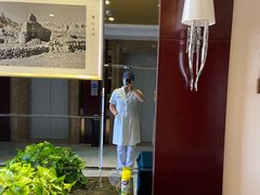 -陕西华浮宫酒店(未央湖公园店)