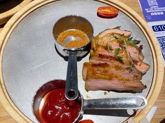 炭烧猪颈肉-小大董·烤鸭(五棵松店)