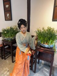 -一揽芳华汉服旗袍体验馆(拙政园店)