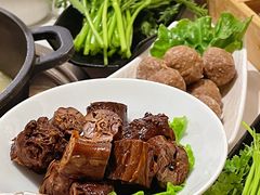 -汤宴·参须肚包鸡(南京路店)
