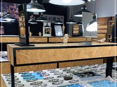 -罗伯特眼镜·蔡司官方授权(罗湖国贸店)