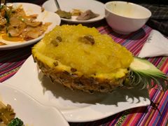 版纳菠萝饭-香巴拉云南餐厅(华莱坞店)