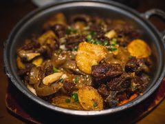 炕锅羊肉-青海名吃尕张娃非遗烤肉(海湖总店)