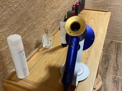 -蟹家大院 · 独揽江景(滨江店)