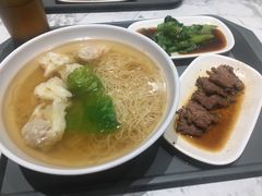 -大食代美食广场(上海中心店)