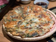 海鲜煎饼-炼火烤肉店