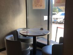靠窗位-必胜客(白石桥店)