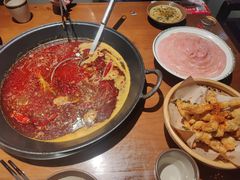 -巴隆门重庆老火锅(太湖路店)