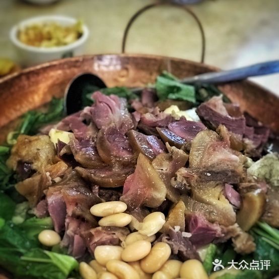 毛奎老猪脚火锅(旗舰店)