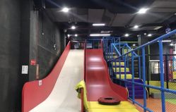 -蹦贝运动中心·蹦床·攀岩·闯关(龙岗店)