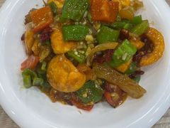 -江城燕子大排档(江汉路步行街店)