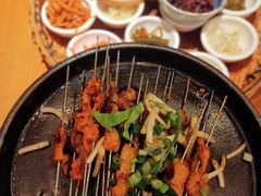 -包整·丝娃娃(一览甲秀楼风景店)