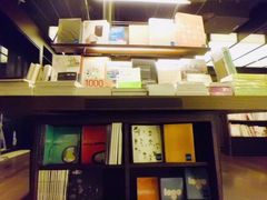 -诚品(信义店)